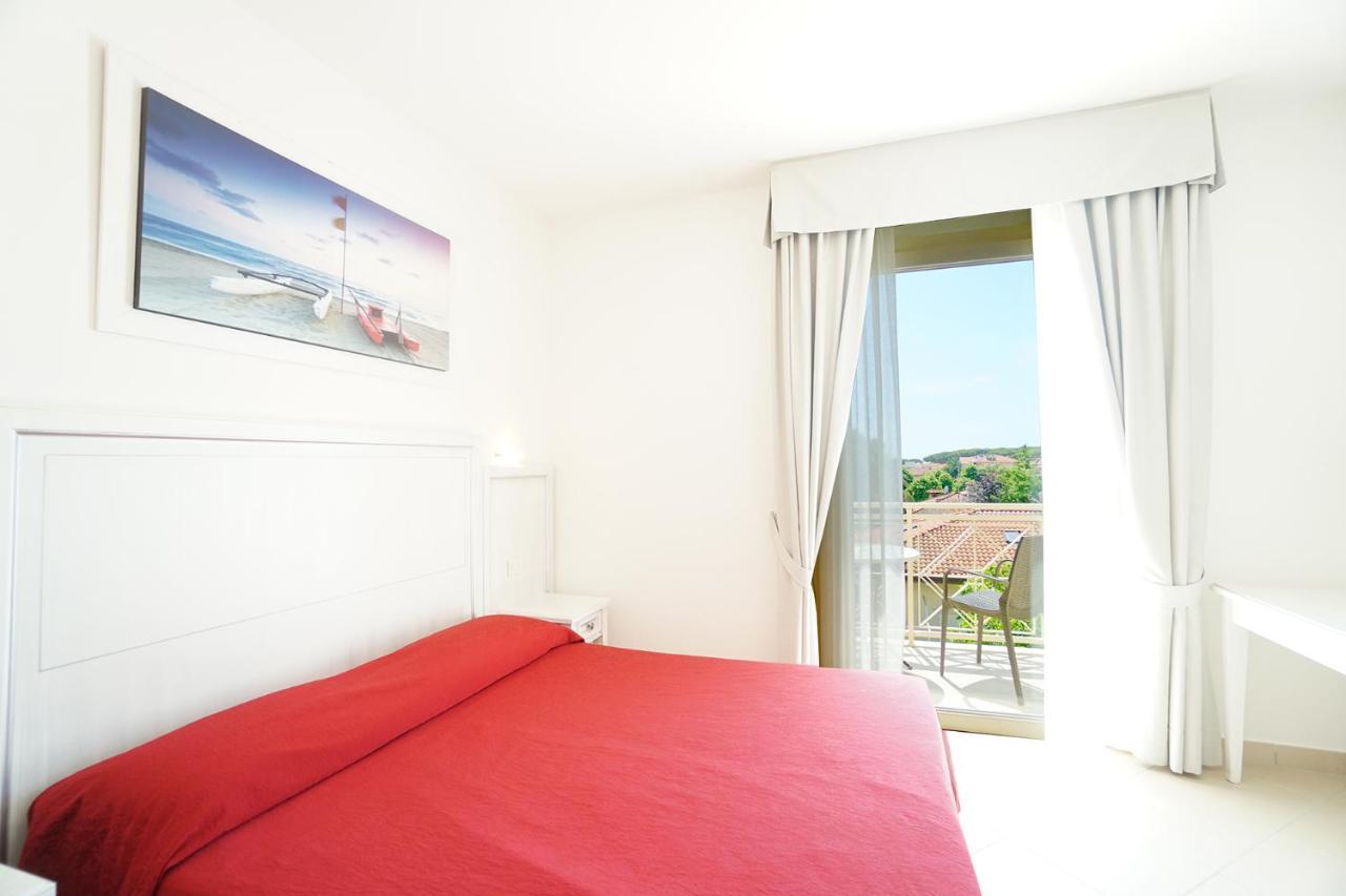 Hotel Pigalle Forte dei Marmi Exterior photo
